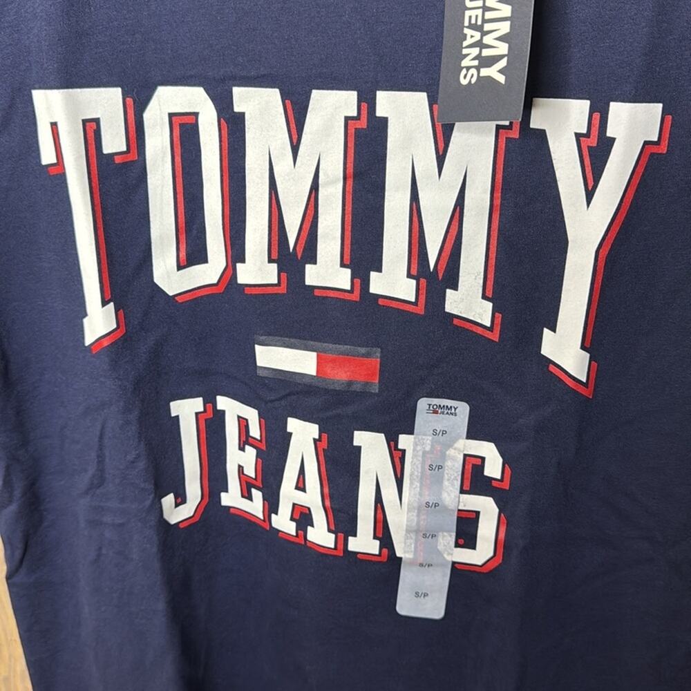 NWT Tommy Hilfiger Bold Big Tommy Jeans Logo T-Shirt Mens Size Small - Picture 3 of 5